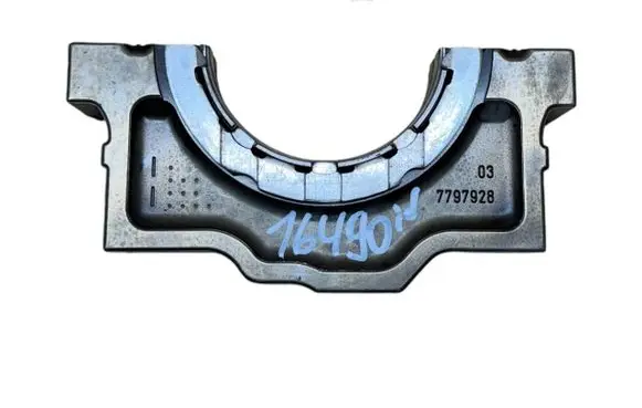BMW 5 F10 F11 Crankshaft Holder 7797928