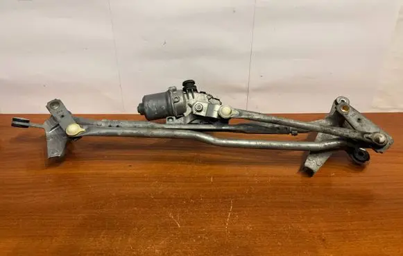 Land Rover Discovery Sport Front wiper linkage and motor FK7217500BB AV159060V371