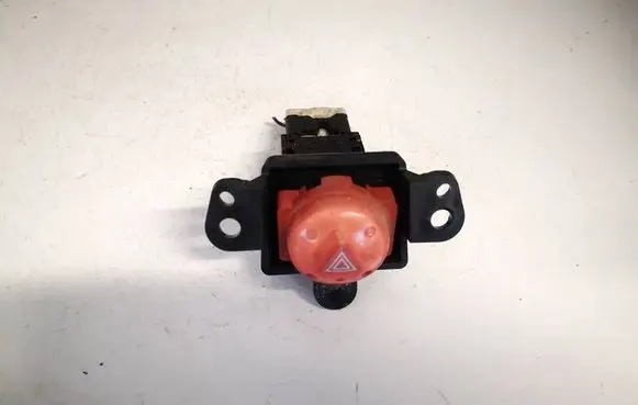 Nissan Almera Tino Hazard light switch niles06016