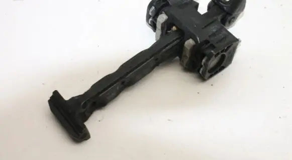 Volvo XC70 Front door check strap stopper