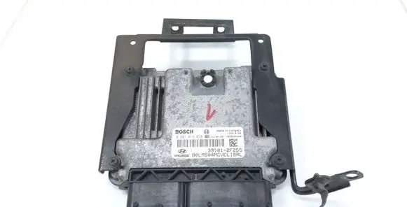 Hyundai ix35 Engine control unit/module 391012F255 0281016676