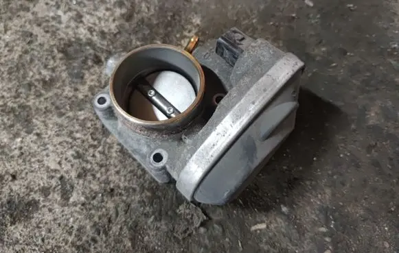 Mini One - Cooper R50 - 53 Throttle valve 7509043