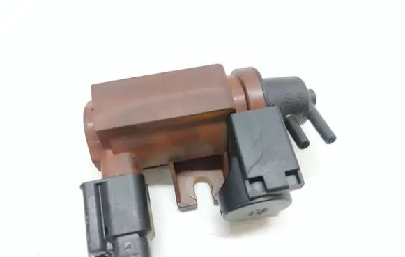 Ford Kuga II Turbo solenoid valve 6G9Q9E882CA 70177100