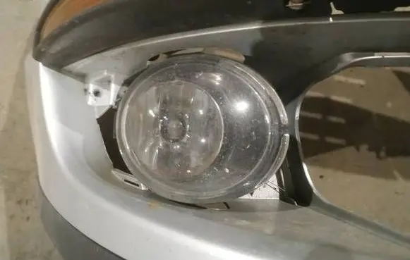 Volkswagen PASSAT B6 Front fog light 