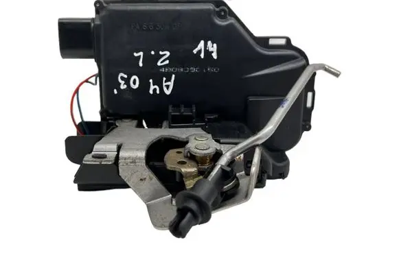 Audi A4 S4 B5 8D Rear door lock 4B0839015D