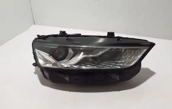 Citroen DS7 Crossback Headlight/headlamp 9821750280