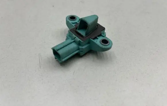 Audi A4 S4 B7 8E 8H Airbag deployment crash/impact sensor 8K0955557C 5WK4380902