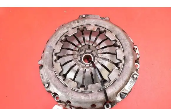 Dacia Sandero Clutch set kit 302106552R