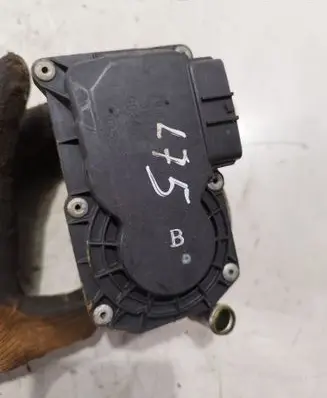 Suzuki SX4 Throttle valve 79J03H21