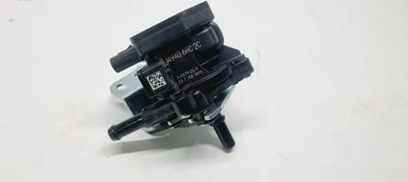 Vacuum valve