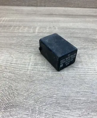 Mercedes-Benz SL R107 Other relay 0015450405