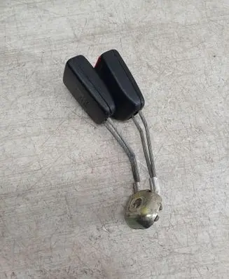 Audi A8 S8 D2 4D Rear seatbelt buckle 4D0857739G 057091995