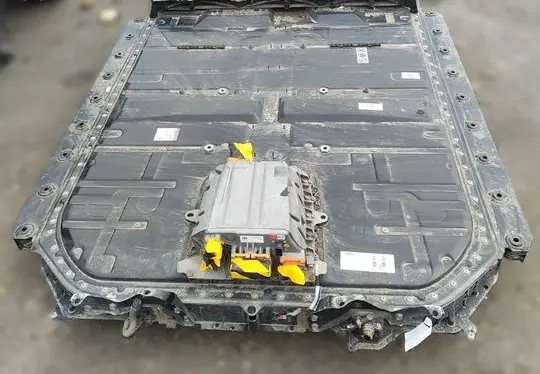 Audi e-tron Hybrid / electric car battery 4KE915910DE 4KE915253C