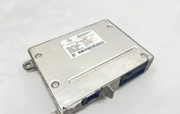 Mercedes-Benz E W211 Bluetooth control unit module A2118701885