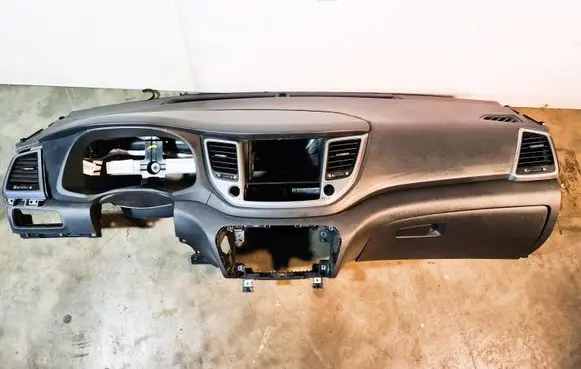 Hyundai Tucson TL Dashboard 84711D7000 84711D7000TRY