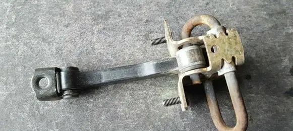 Volvo S60 Rear door check strap stopper 8650061