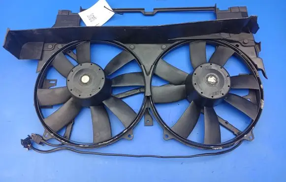 Mercedes-Benz CLK A208 C208 Fan set 0015001293 2025053355 2085050688