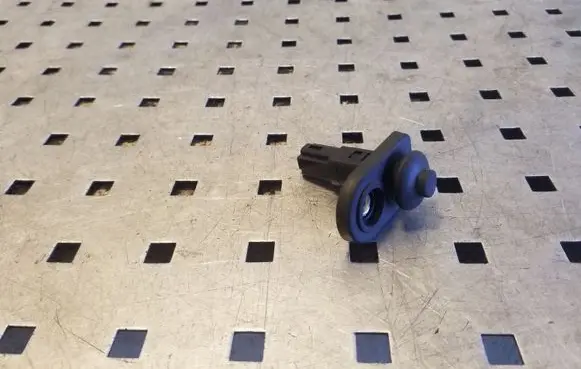 Hyundai i40 Front door sensor 