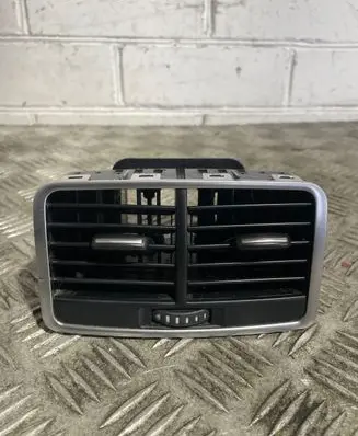 Audi A6 Allroad C6 Rear air vent grill 4F0819203C