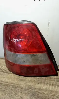 KIA Sorento Rear/tail lights