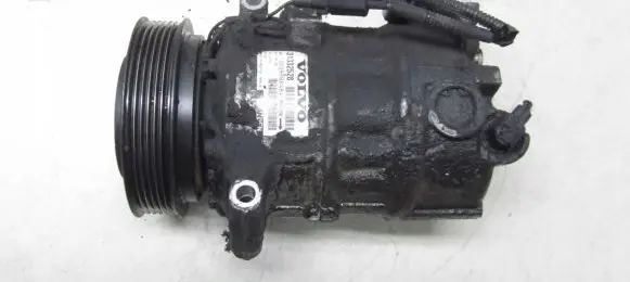 Volvo XC60 Air conditioning (A/C) compressor (pump) 31332528