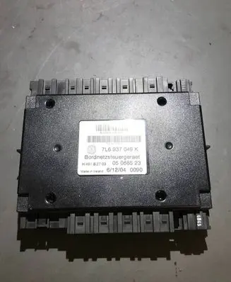 Volkswagen Touareg I Comfort/convenience module 7L6937049K 05066523 H49S2703