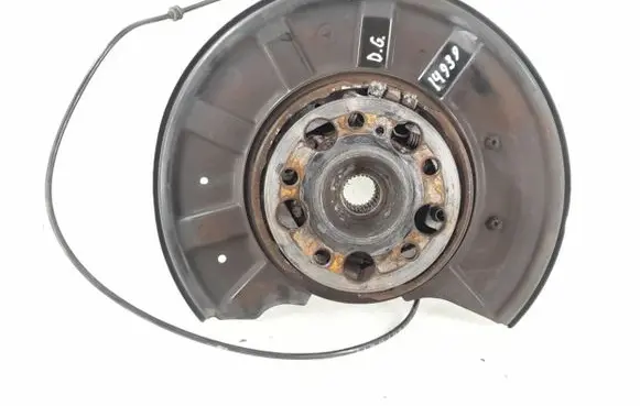 Mercedes-Benz GLK (X204) Rear wheel hub 2123502208 2123500241