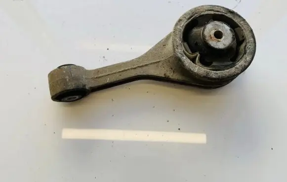 Ford Courier Engine mount bracket V97FB6P082AB