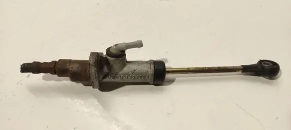Alfa Romeo 156 Clutch master cylinder 1424894