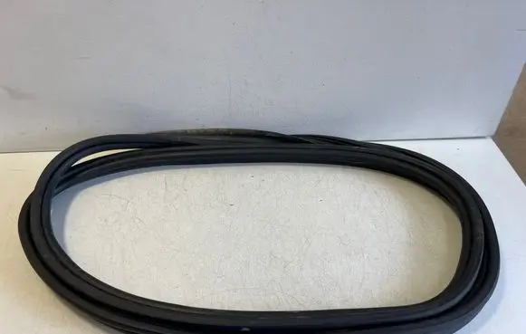 Mercedes-Benz EQC Trunk rubber seal (body) A2937402700