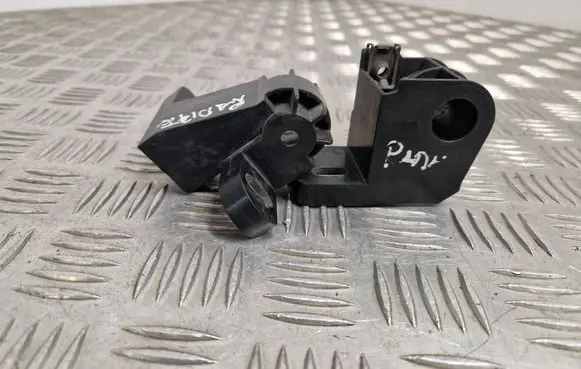 Radiator support slam panel bracket