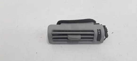 Audi A6 S6 C6 4F Air vent grill in roof 