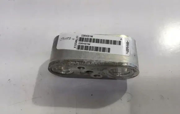 Nissan Leaf II (ZE1) Air conditioning (A/C) expansion valve 