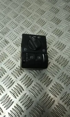 Opel Zafira A Light switch 09133249