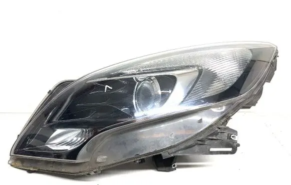 Opel Zafira C Headlight/headlamp 13399858