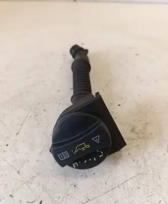 Mercedes-Benz A W169 Oil fill pipe A6400100369