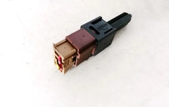 Nissan Almera Tino Brake pedal sensor switch