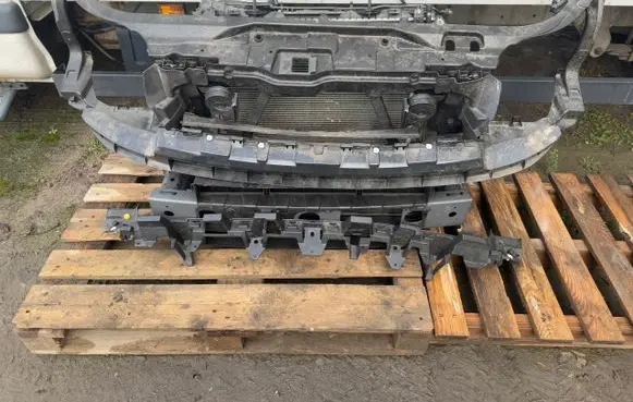 Land Rover Discovery 5 Front piece kit DISCOPASV