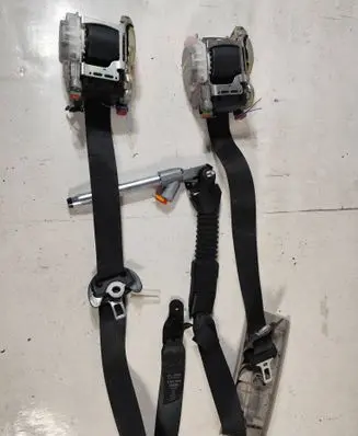 Renault Kadjar Front seatbelt 868848404R 868843082R