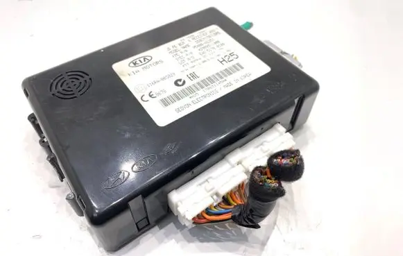 KIA Ceed Central body control module 95400A2251