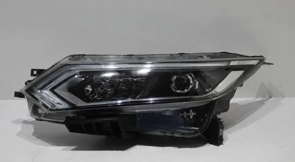 Nissan Qashqai Hazard light switch 34708