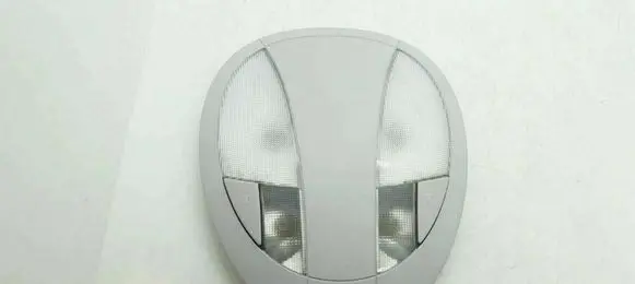 Mercedes-Benz E W211 Front seat light A2118207301