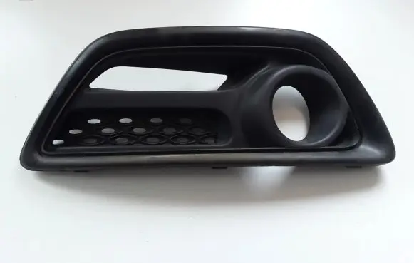 Renault Captur Front bumper lower grill 620740754R