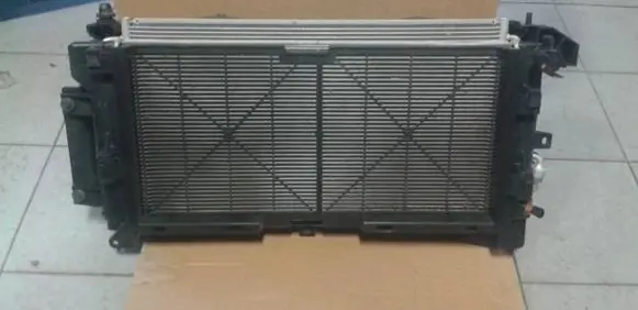 Nissan e-NV200 Coolant radiator