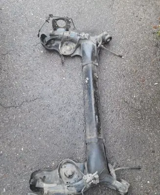 Renault Kadjar Rear axle beam 555173520R