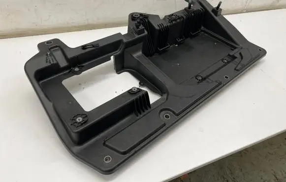 BMW 2 Active Tourer U06 Hybrid/electric vehicle battery bracket 9855632