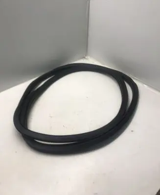 Audi Q3 F3 Front door rubber seal 83A833721B