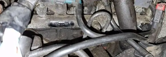 Peugeot 406 Fuel main line pipe 0445214019
