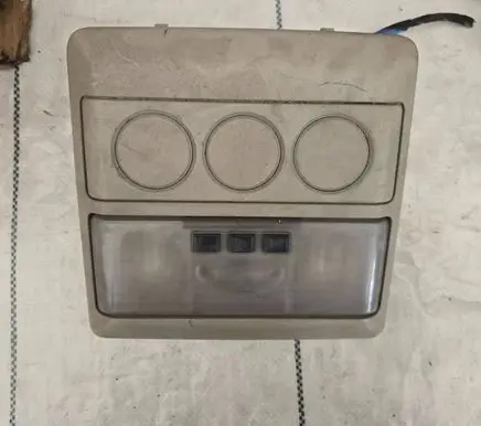 Land Rover Discovery 3 - LR3 Front seat light 162665
