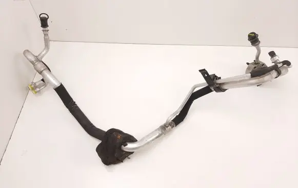 Volvo XC60 Air conditioning (A/C) pipe/hose